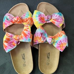 New, never worn tie dye sandals